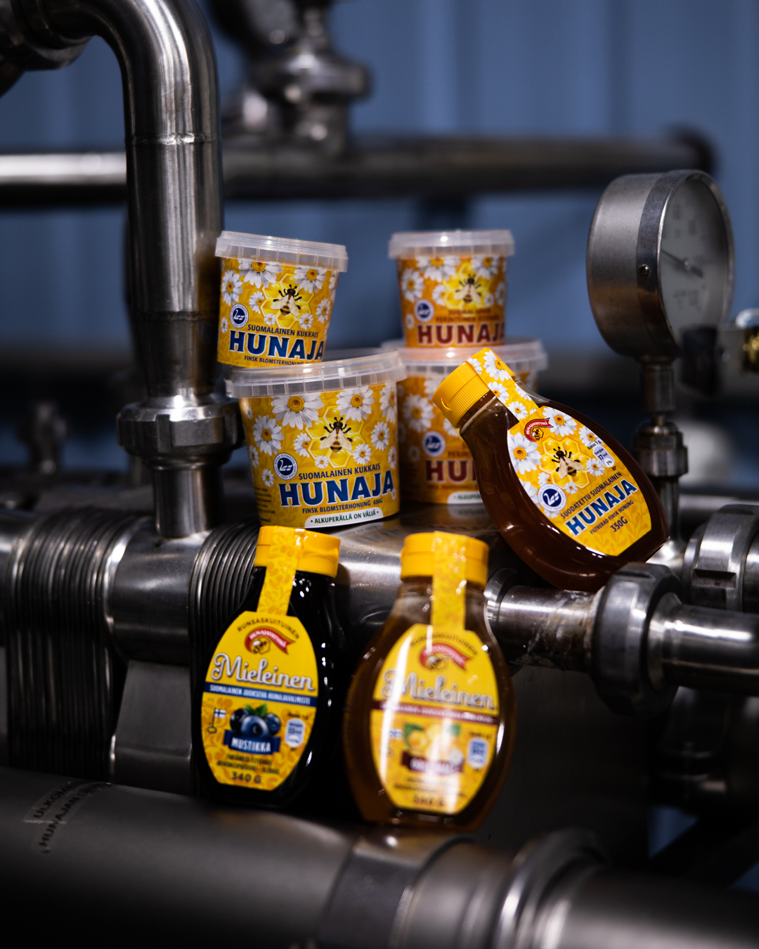 Aidon ja alkuperältään tunnistettavan kotimaisen hunajan laadukkuuteen kuuluu kuluttajia palveleva pakkauksen tuoteseloste.